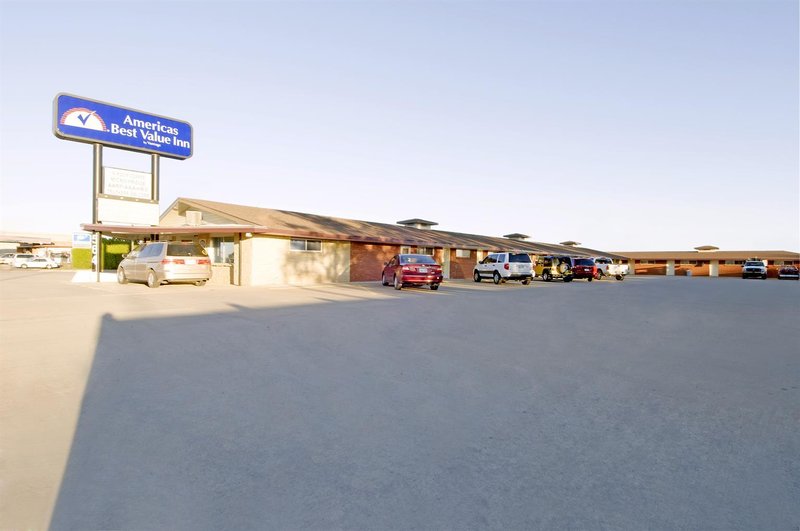 American Inn Of Liberal,Near Adventure Bay Water Park,2 star