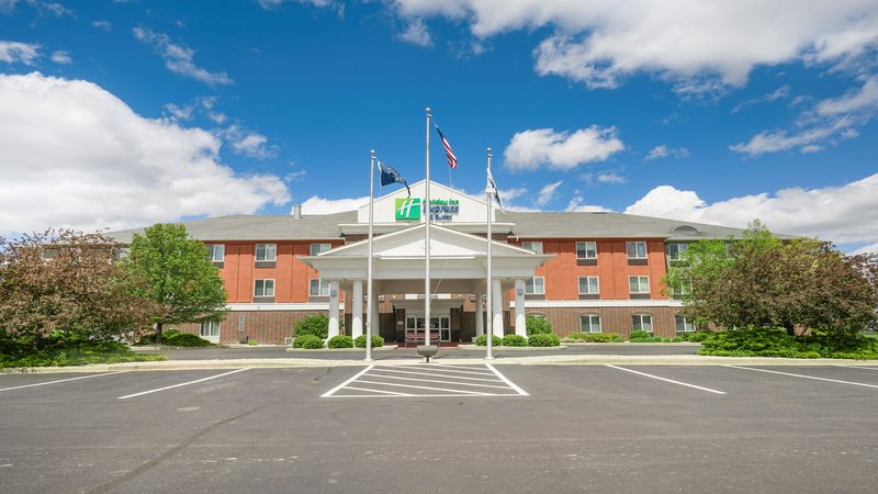 holiday inn express and suites portland by ihg