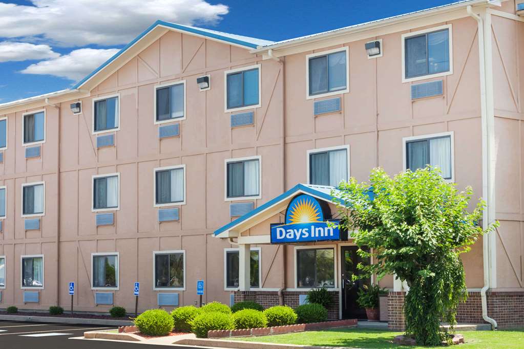 Days Inn By Wyndham Dyersburg