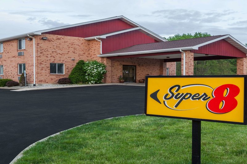 Super 8 By Wyndham Watseka,Gilman>>Chicago,2 star