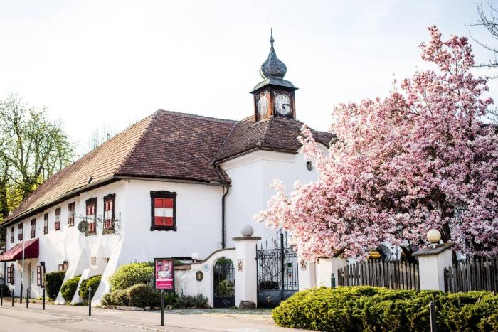Hotel Schloss Leonstain,Klagenfurt>>Carinthia,4 star
