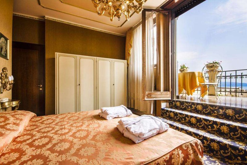 Park Hotel Ville Montefiori,Gardone Riviera>>Brescia,4 star