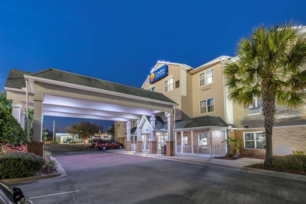 Comfort Inn & Suites I-95 - Outlet Mall,Florida>>St. Augustine,2.5 star
