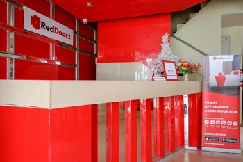 reddoorz near kendari beach 2