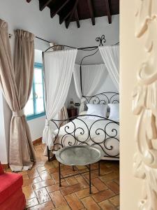 Hotel Servilia,Seville>>Carmona,2 star