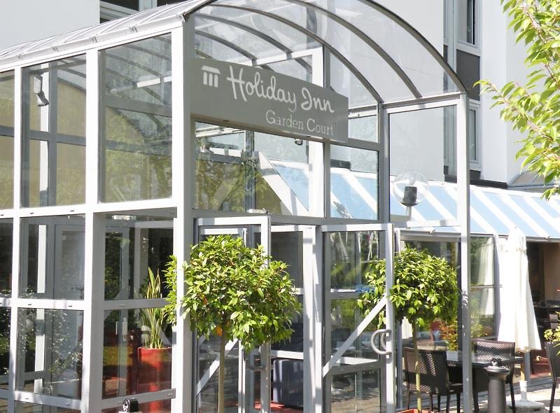 Best Western Paris Saint-Quentin,Montparnasse>>Montigny-Le-Bretonneux,3 star