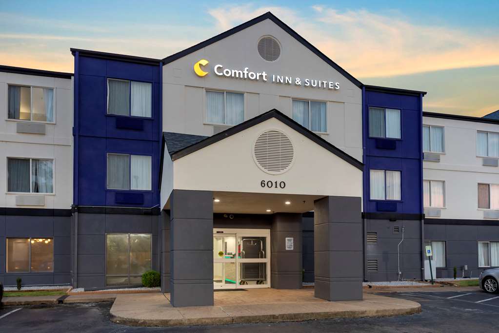 comfort inn and suites