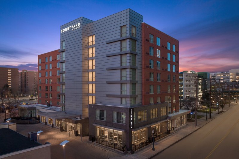 courtyard by marriott cleveland university circle