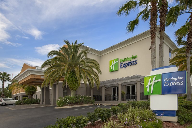 Holiday Inn Express Jacksonville Beach, An Ihg Hotel