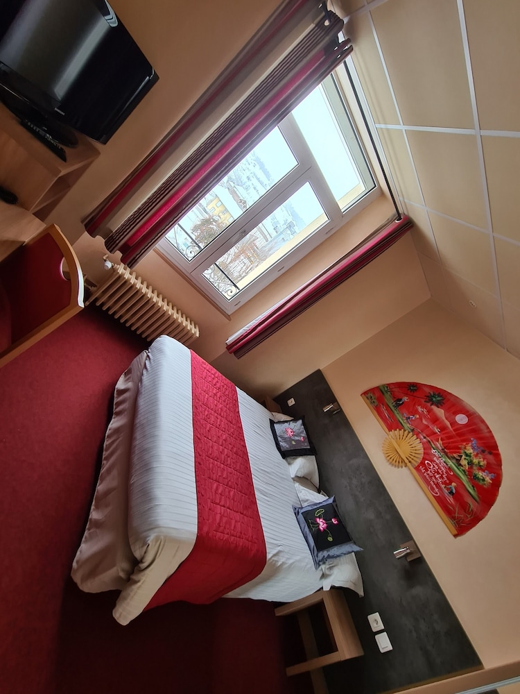 Hostellerie Du Cantal,Cantal>>Aurillac,3 star