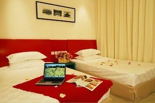 Traveler Inn Huaqiao Beijing Hotel,Near Lama Temple,3 star