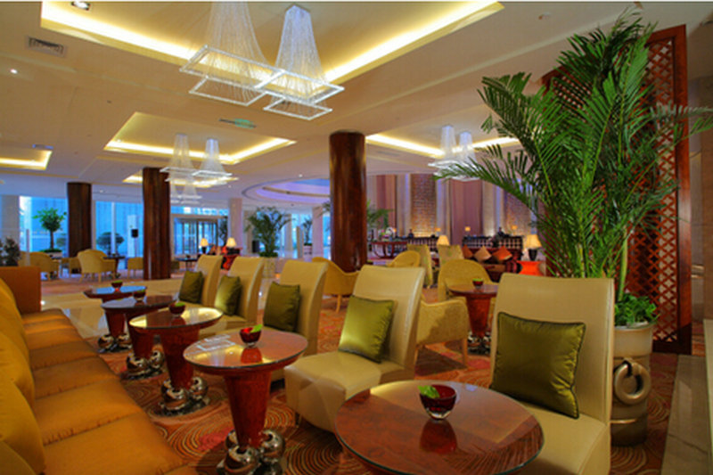Gehua New Century Hotel,19 Gulouwai Avenue (Gulouwai Dajie),4 star