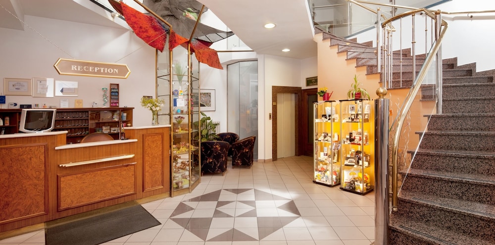 Hotel Concertino Zlatá Husa,Jindrichuv Hradec,4 star