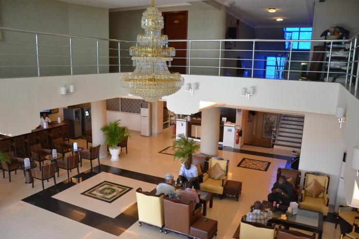 Nobila Airport Hotel,Porto-Novo>>Cotonou,4 star