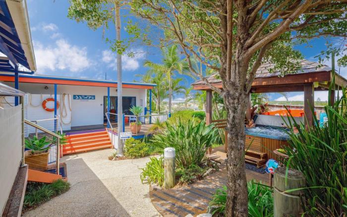 Clubyamba Beach Holiday Accommodation - Adults Only,Near Yamba Golf And Country Club,0 star