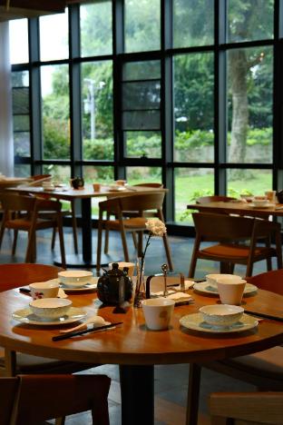 Blossom Hill Hotel Ningbo Hanling,,4 star