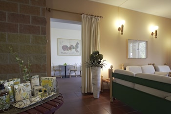 Residenza Sant'anna Del Volterraio,Near Isola D'elba Tennis Club,3 star