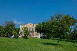 Tenuta Villa Colle Sereno,Montemarciano>>Ancona,2 star