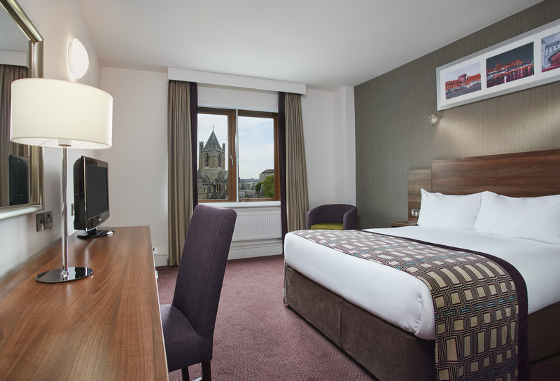 Leonardo Hotel Dublin Christchurch,Leinster>>Dublin,4 star