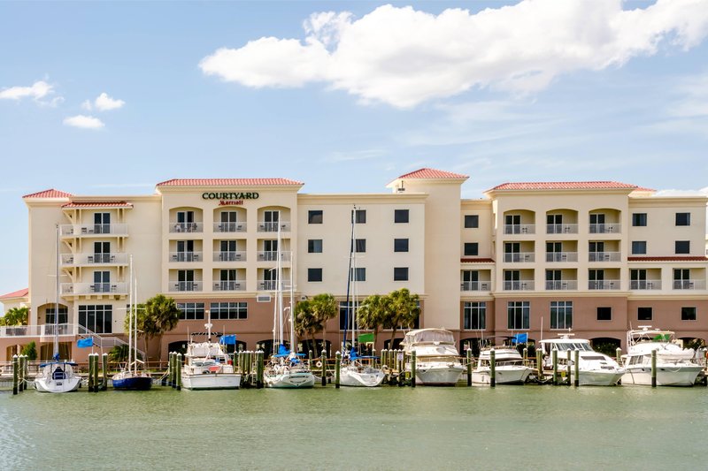 Courtyard St. Petersburg Clearwater/Madeira Beach,Madeira Beach>>Bay Pines,3 star