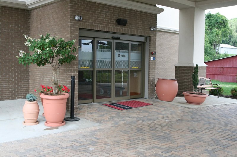 Hampton Inn & Suites Mansfield-South @ I-71,Ohio>>Mansfield,2.5 star
