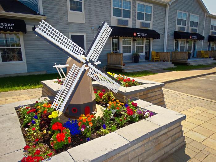 Amsterdam Inn & Suites Moncton,New Brunswick>>Moncton,2 star