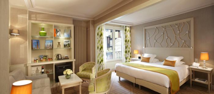 Hotel Rochester Champs Elysees,Paris>>Champs-Elysees,4 star