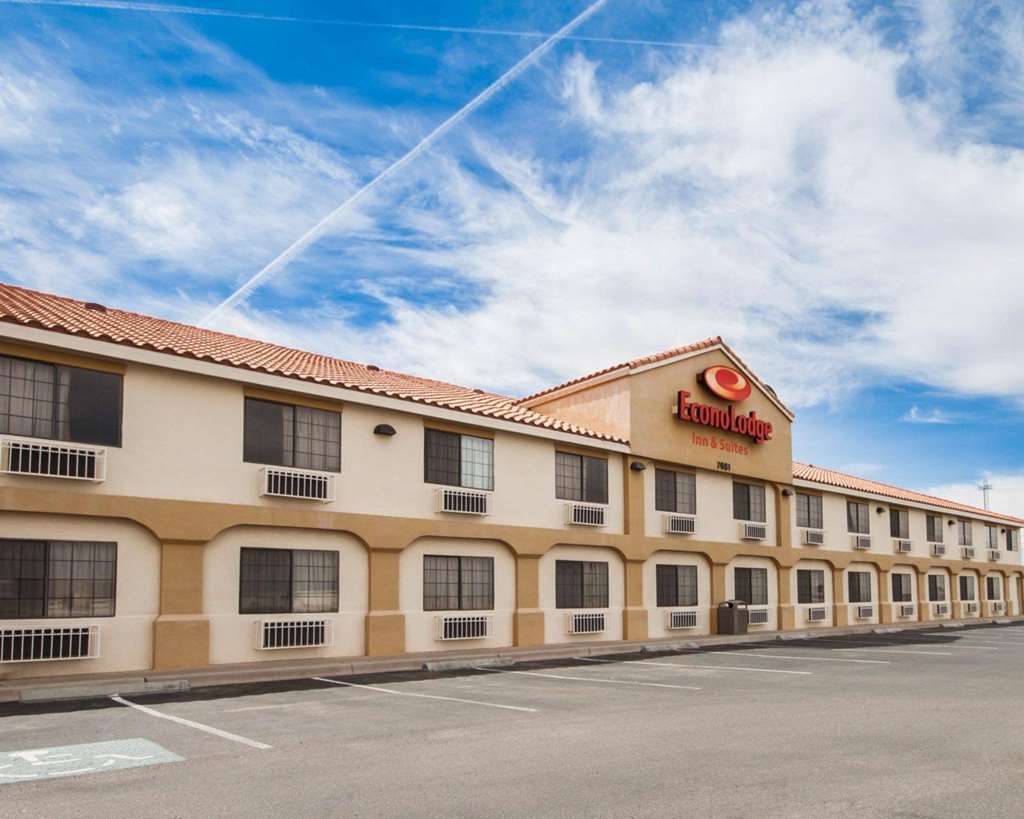 econo lodge inn and suites