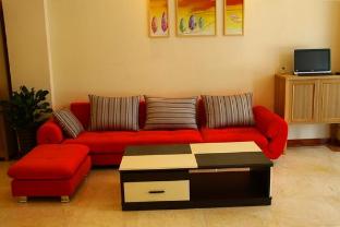 Home Inn (Xining Haihu New District Wanda Plaza),,2 star
