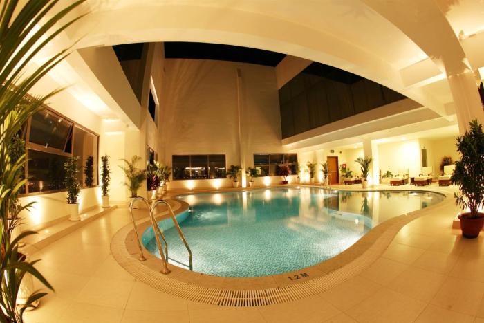 Aurora Hotel Plaza,,4 star