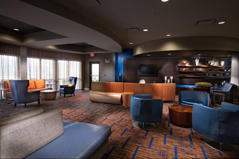Courtyard By Marriott Fayetteville,Johnson>>Bentonville - Fayetteville,3 star