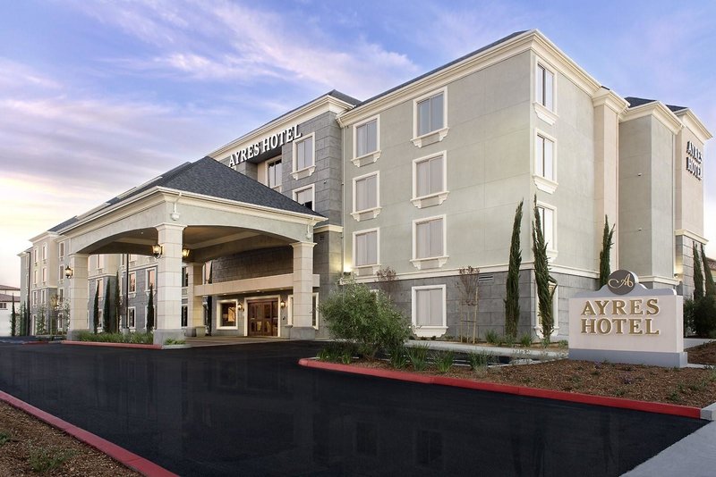 Ayres Hotel Fountain Valley,Costa Mesa>>Anaheim,3 star