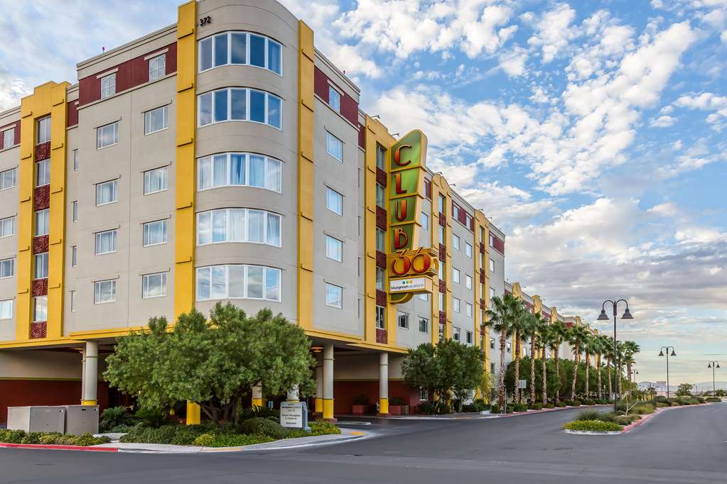 Bluegreen Vacations Club 36, Ascend Resort Collection,372 East Tropicana Avenue,3 star