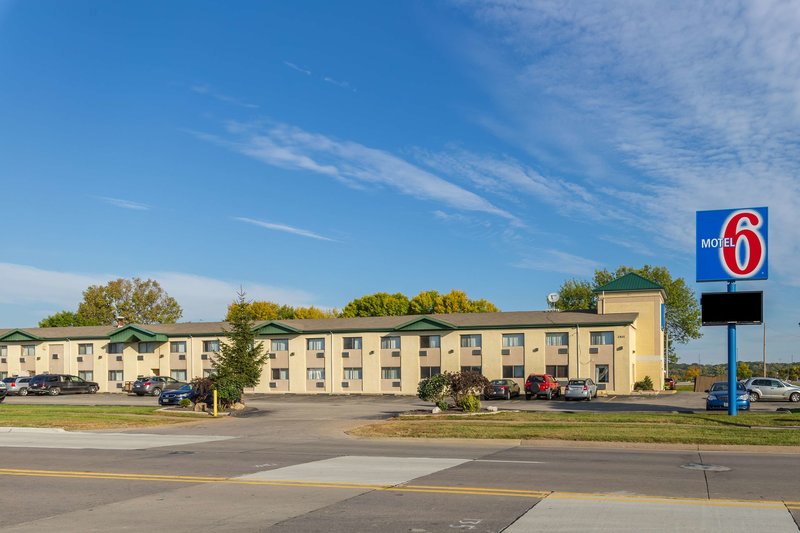 Moline Bell Hotel,Rock Island>>Moline,2 star