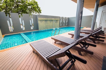 Oyo 241 Ratana Hotel Sakdidet,Phuket>>Cape Panwa,3 star