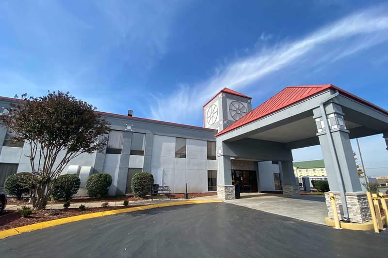 Baymont By Wyndham La Vergne,Nashville>>La Vergne,3 star