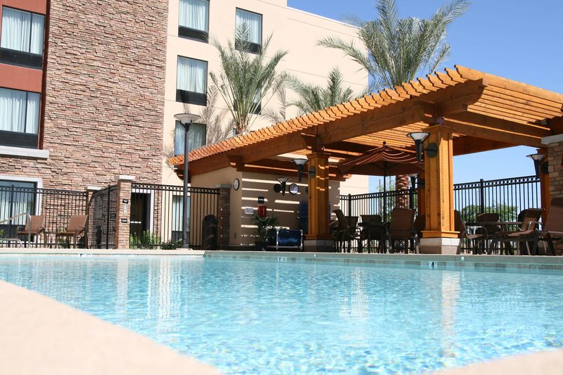 hampton inn and suites phoenix chandler fashion center az