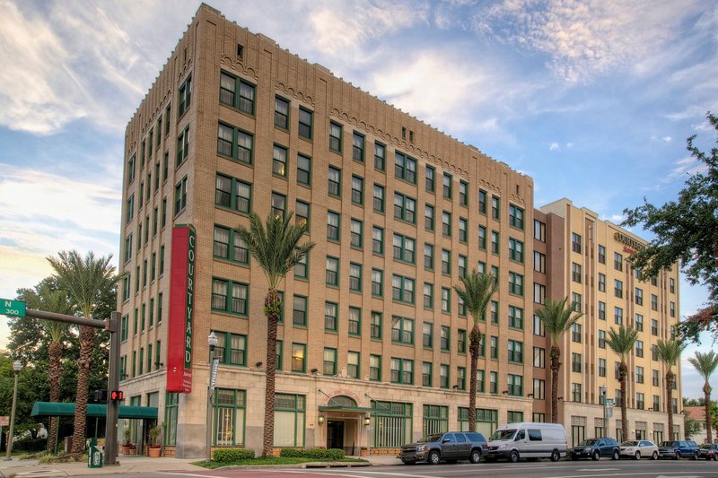 courtyard by marriott st petersburg downtown