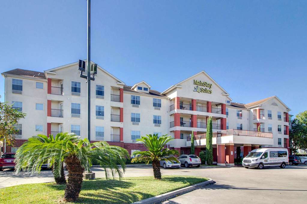 mainstay suites texas medical center reliant park