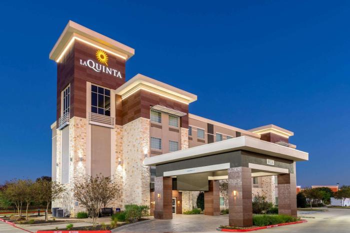 La Quinta Inn & Suites By Wyndham Houston Nw Beltway8/Westrd,Jersey Village>>Downtown Houston,3 star