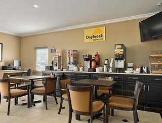 days inn by wyndham humble houston intercontinental airport