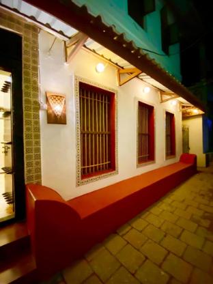 the rosal stonetown hotel