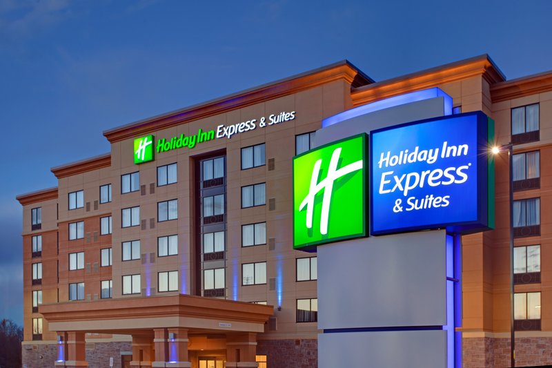 Holiday Inn Express Ottawa West - Nepean,Ottawa>>Nepean,2.5 star