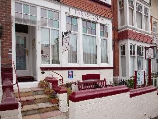 the meltham guest house