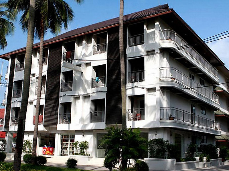 Samui First House Hotel,Near Phetch Buncha Thai Boxing Stadium,3 star