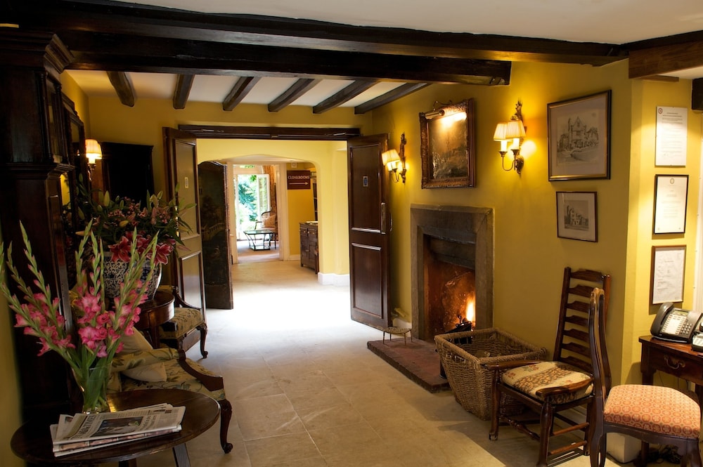 Ockenden Manor Hotel & Spa