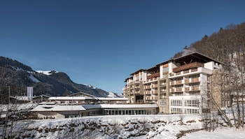 grand tirolia htl kitzbuhel curio