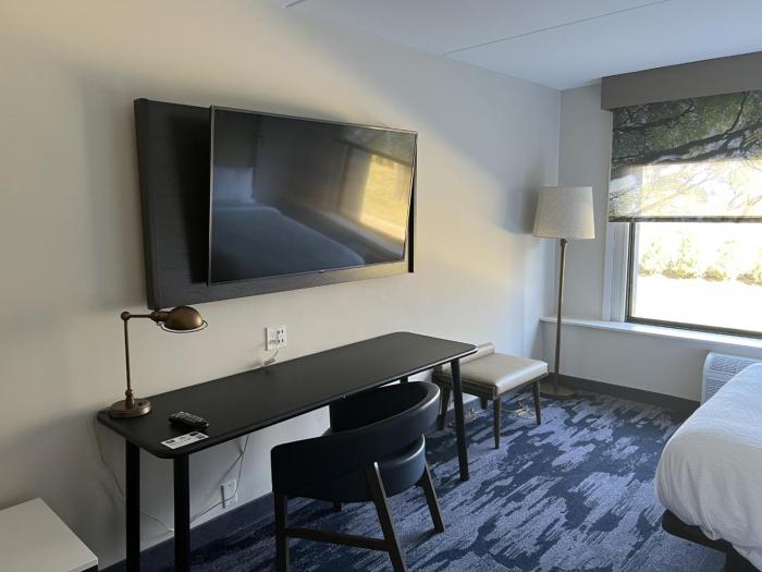 Fairfield Inn & Suites By Marriott Springfield Enfield,,3 star