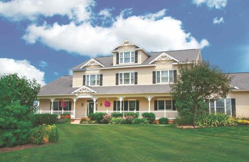 Hillside Inn,Millersburg>>Berlin,3 star