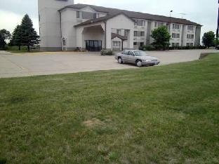 pleasant stay inn and suites